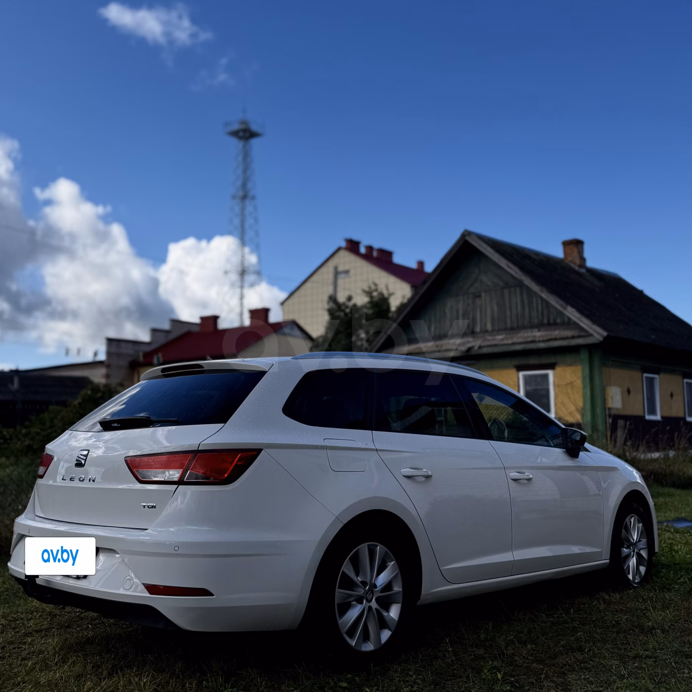 SEAT Leon фото 3