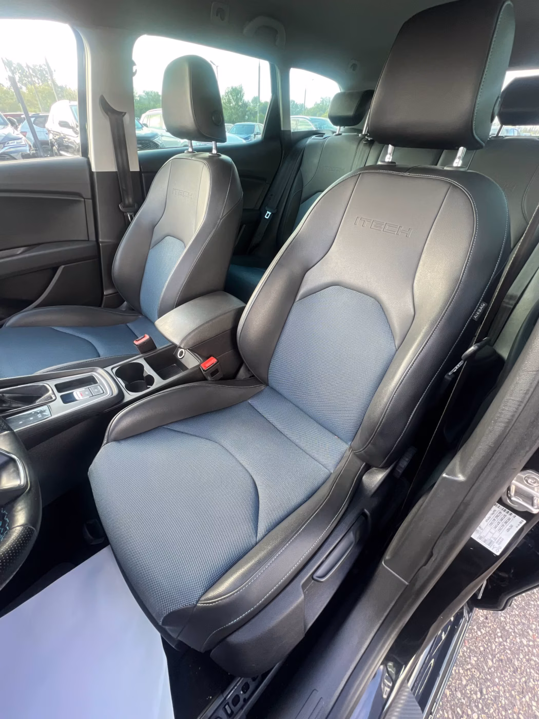 SEAT Leon фото 11