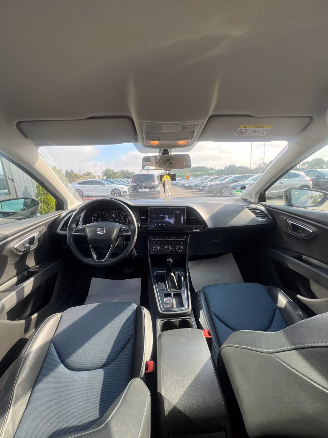 SEAT Leon фото 14