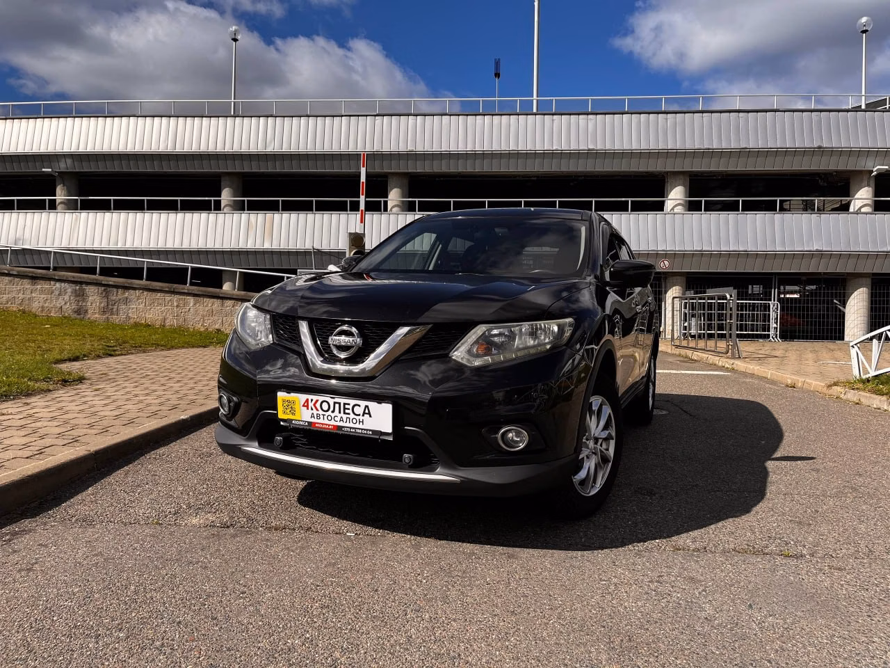 Nissan X-Trail фото 2
