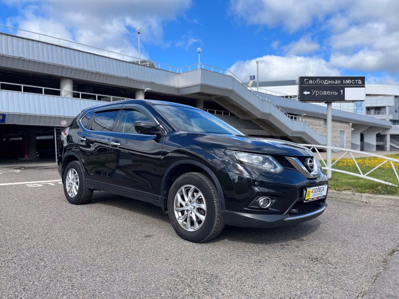 Nissan X-Trail фото 3