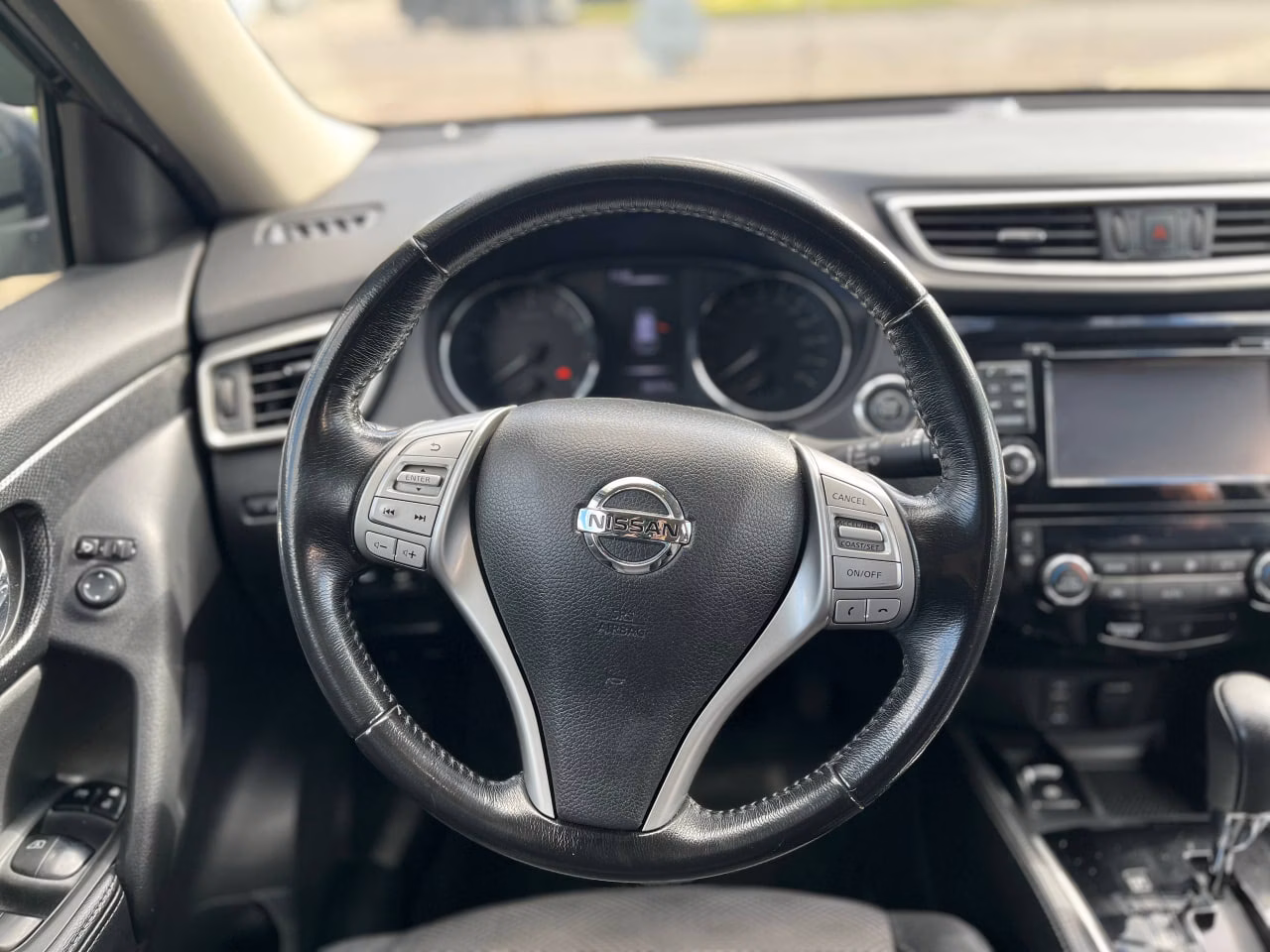 Nissan X-Trail фото 11