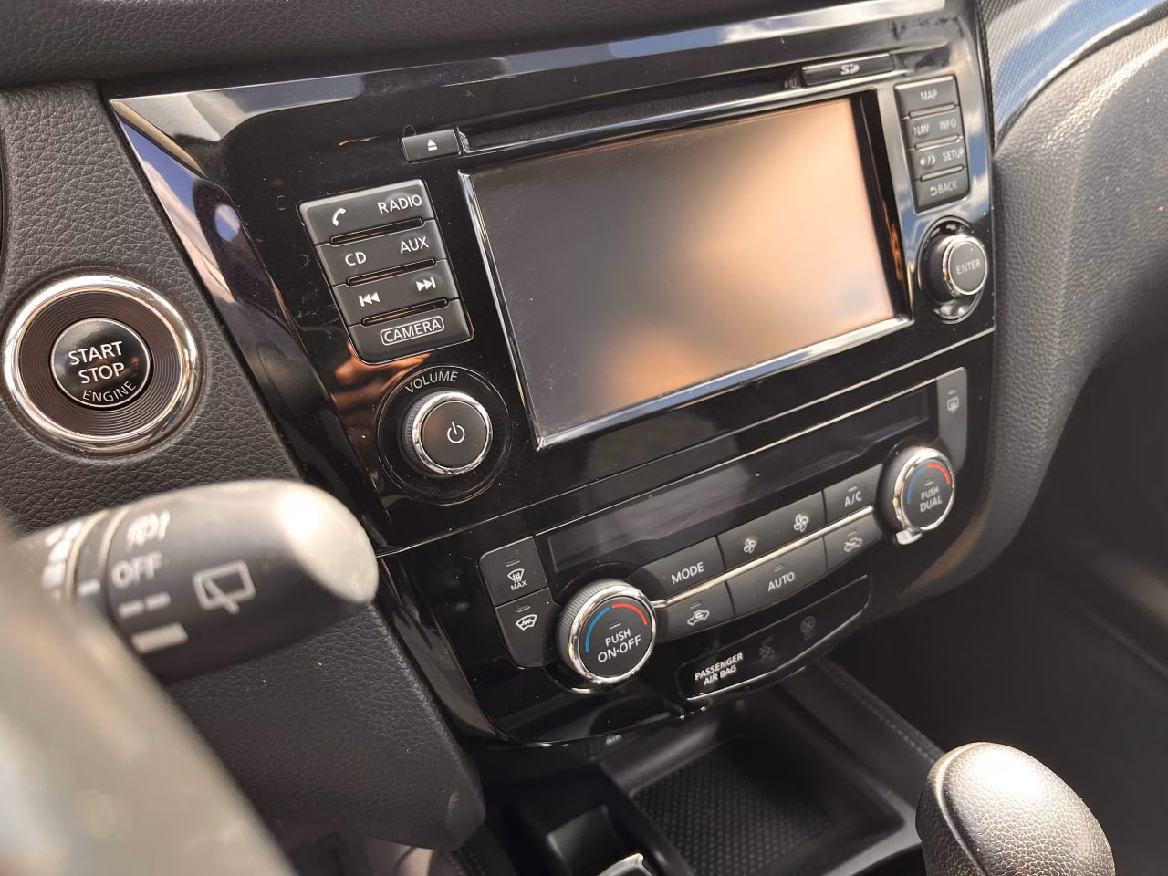 Nissan X-Trail фото 12