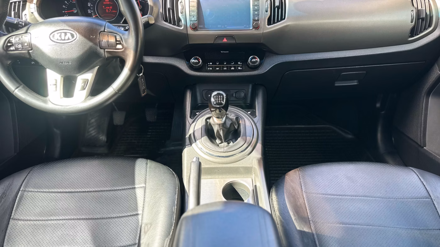 Kia Sportage фото 11