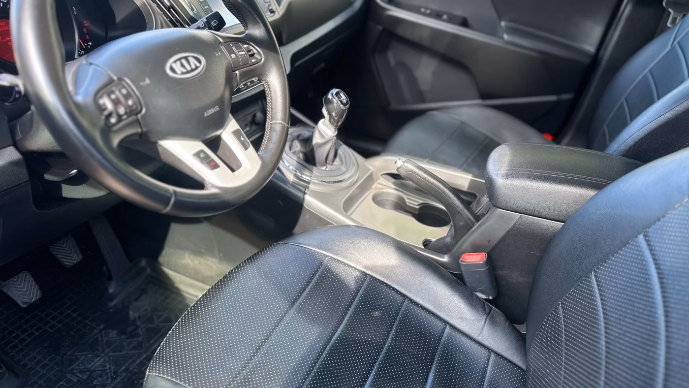 Kia Sportage фото 12