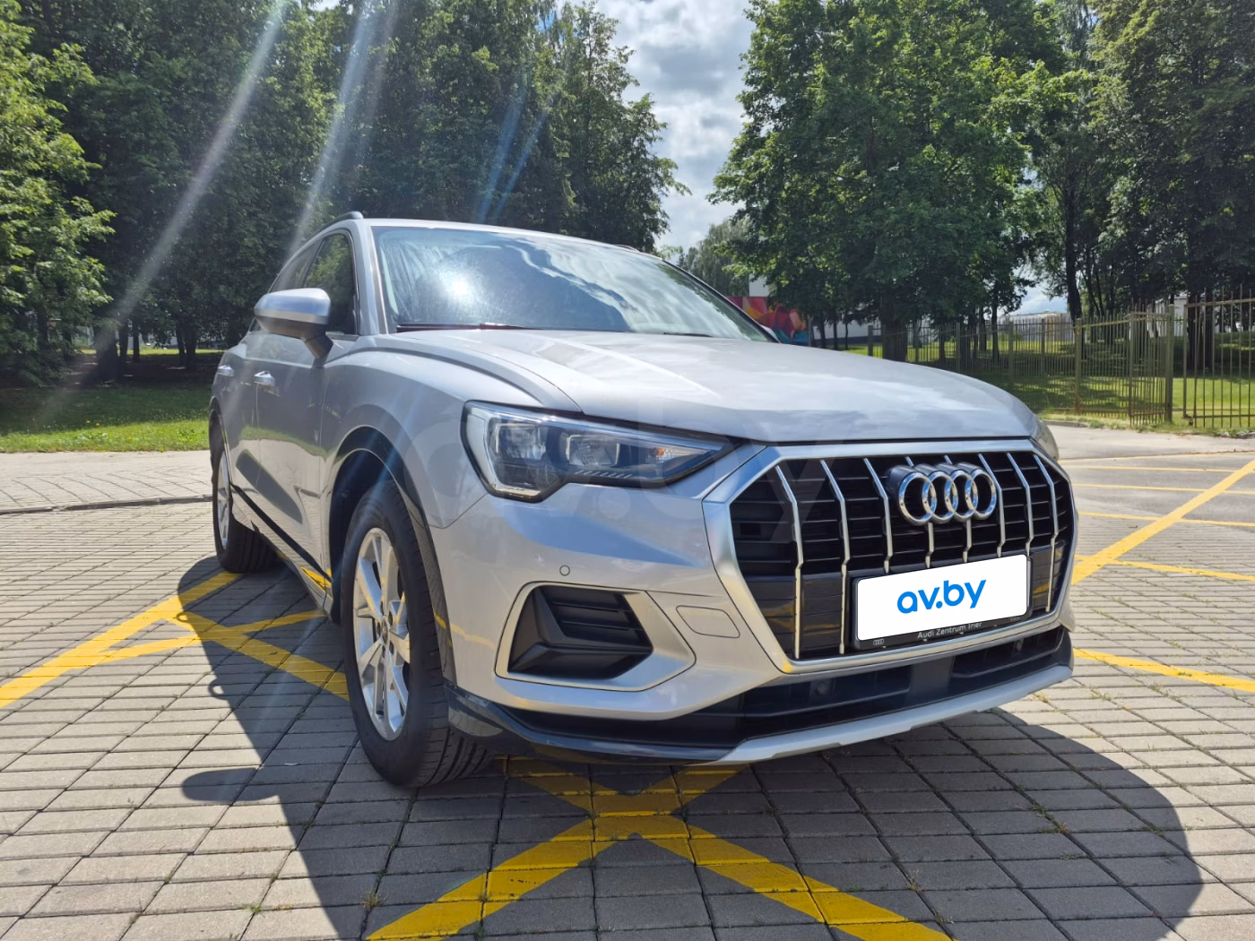 Audi Q3 фото 4