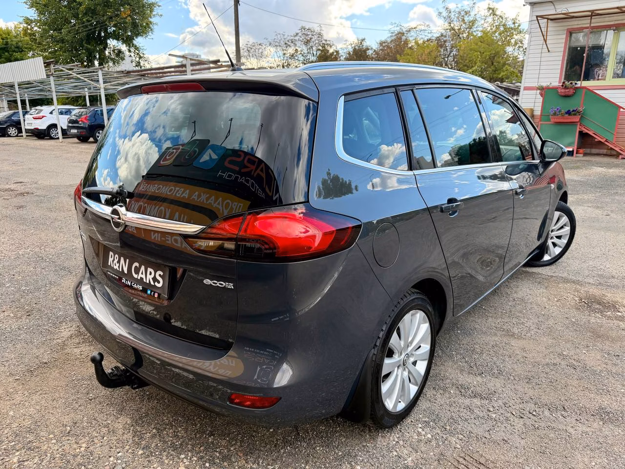 Opel Zafira фото 11