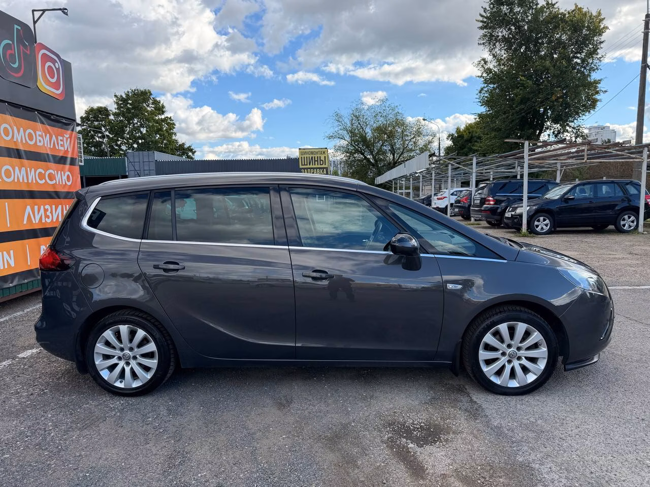 Opel Zafira фото 16