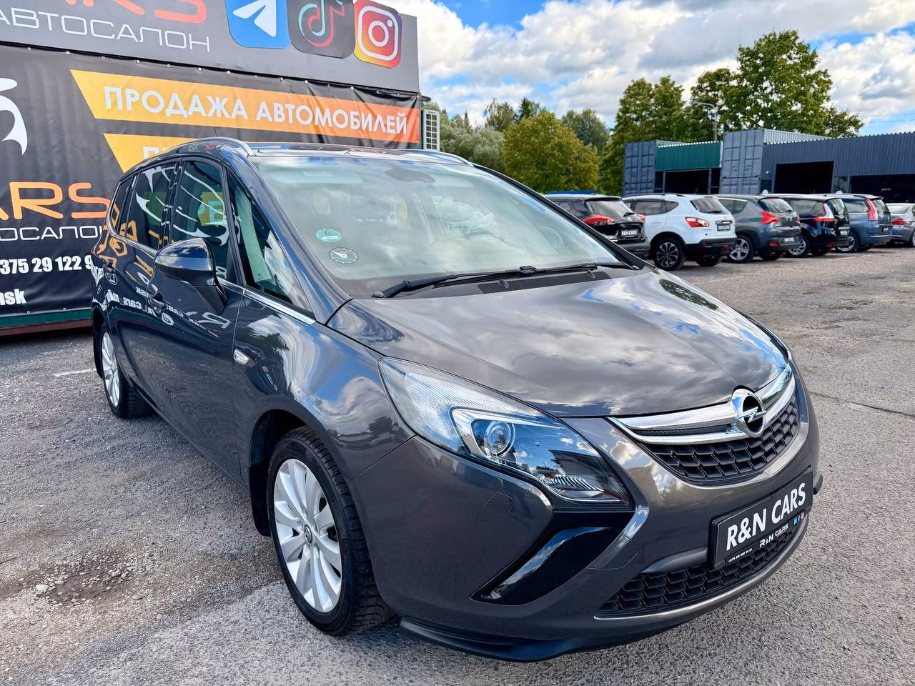Opel Zafira фото 17