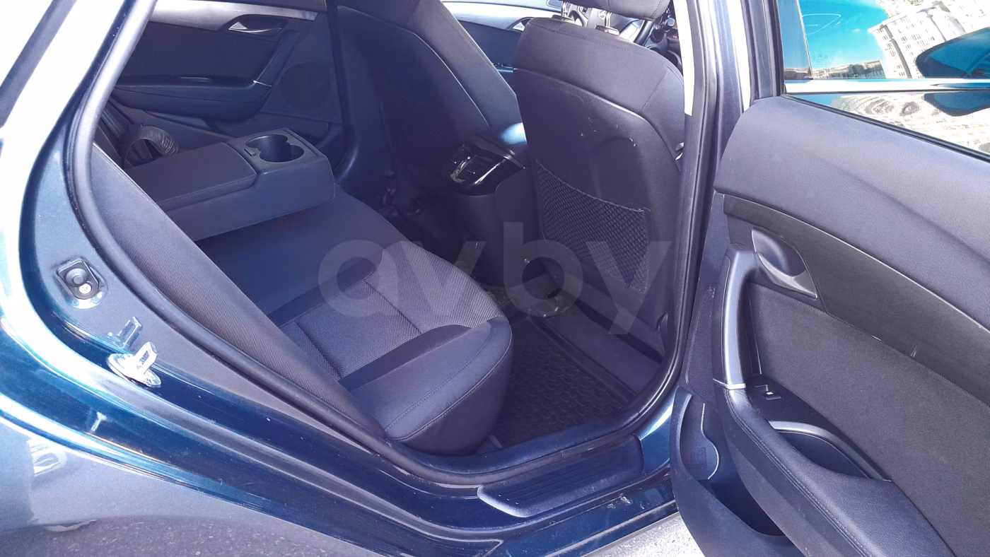 Hyundai i40 фото 15