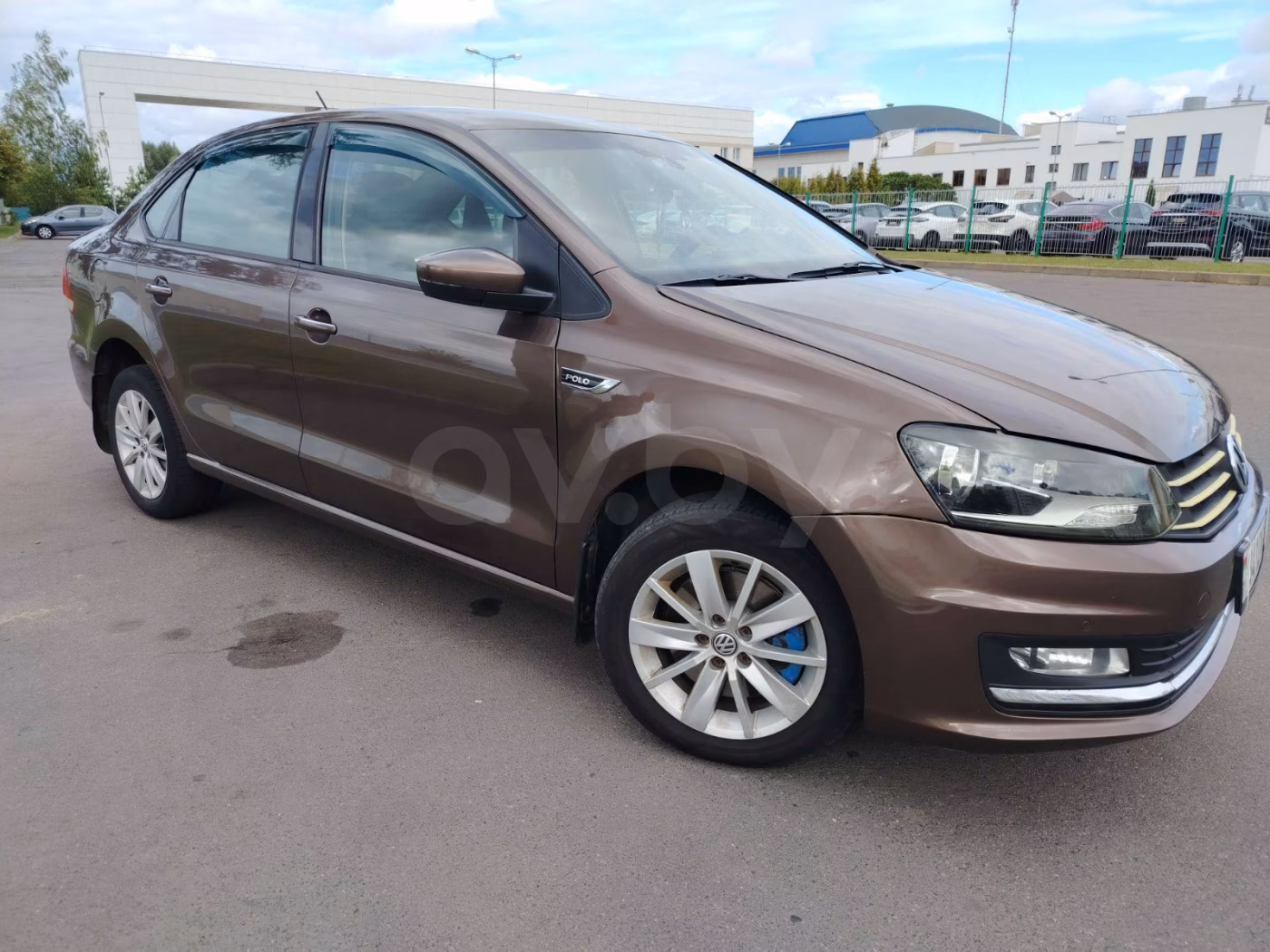 Volkswagen Polo Sedan фото 3