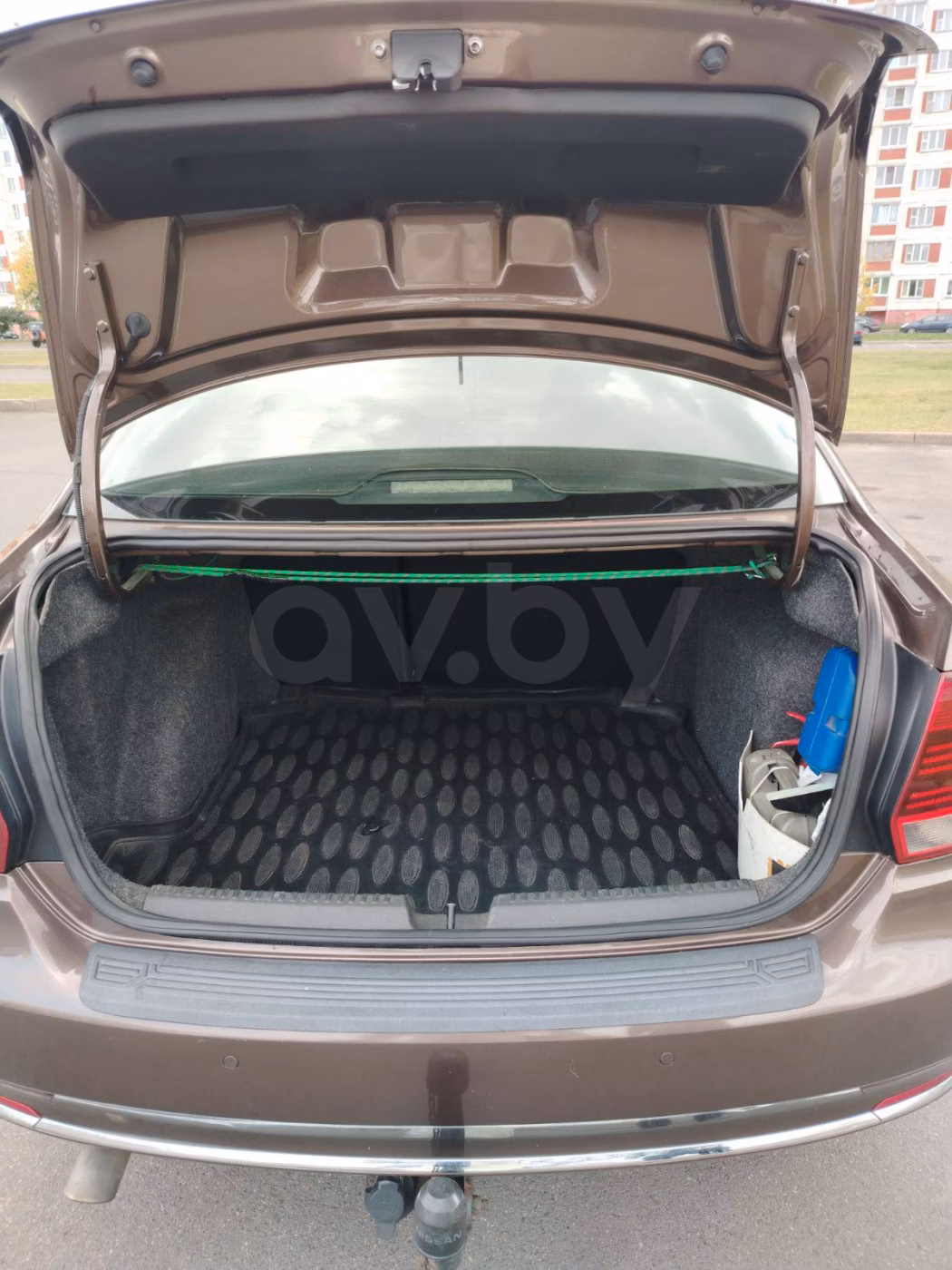 Volkswagen Polo Sedan фото 6