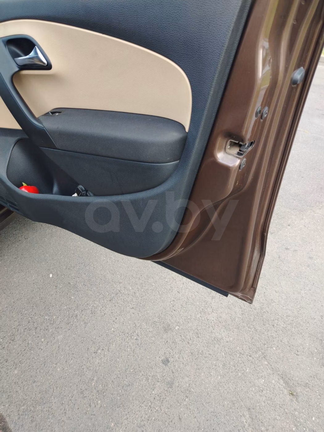 Volkswagen Polo Sedan фото 12
