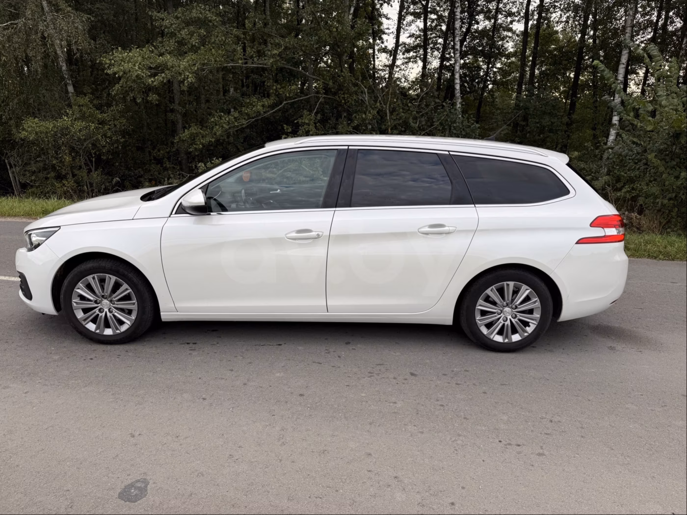 Peugeot 308 фото 5