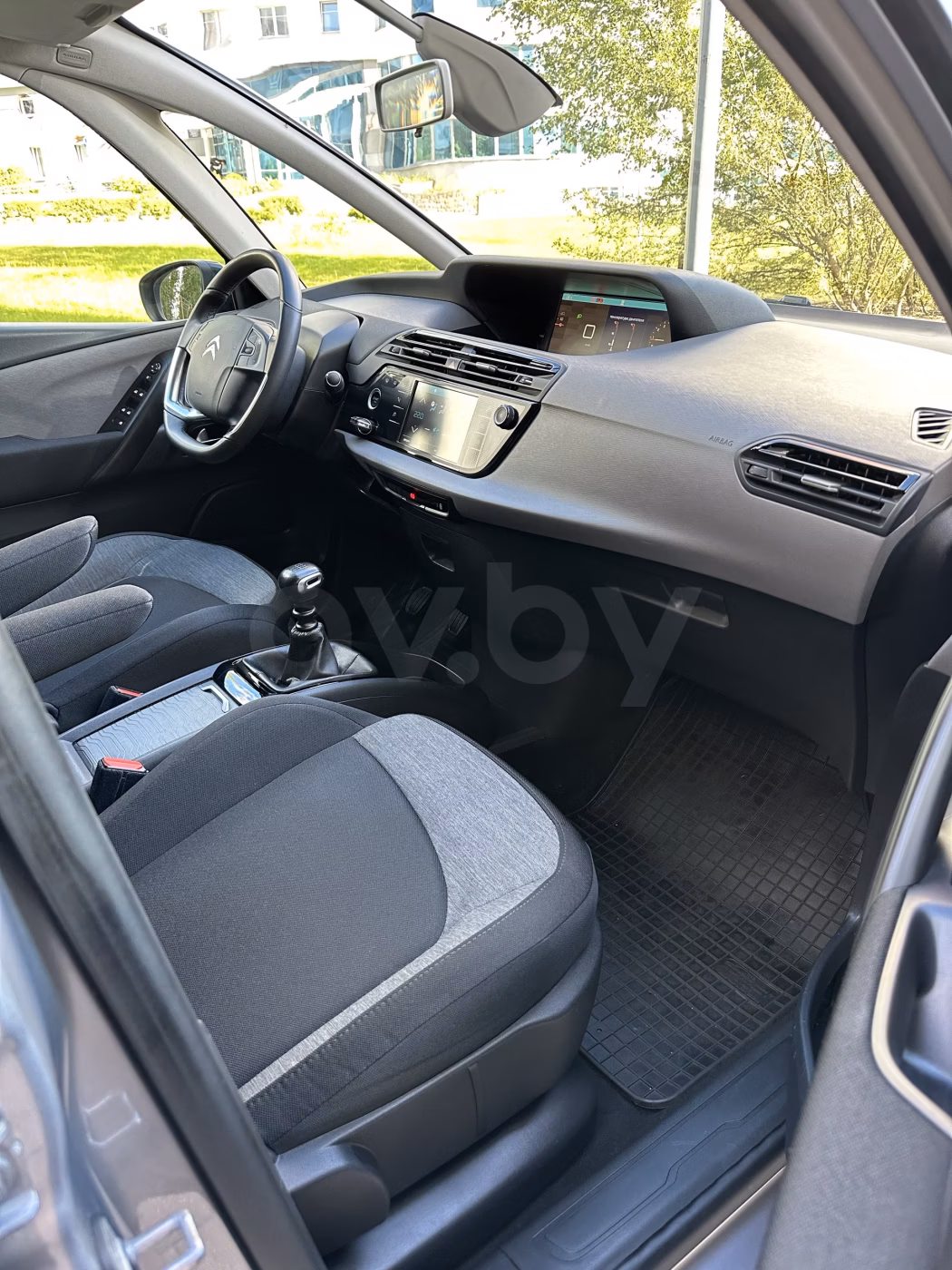 Citroen C4 Grand Spacetourer фото 17