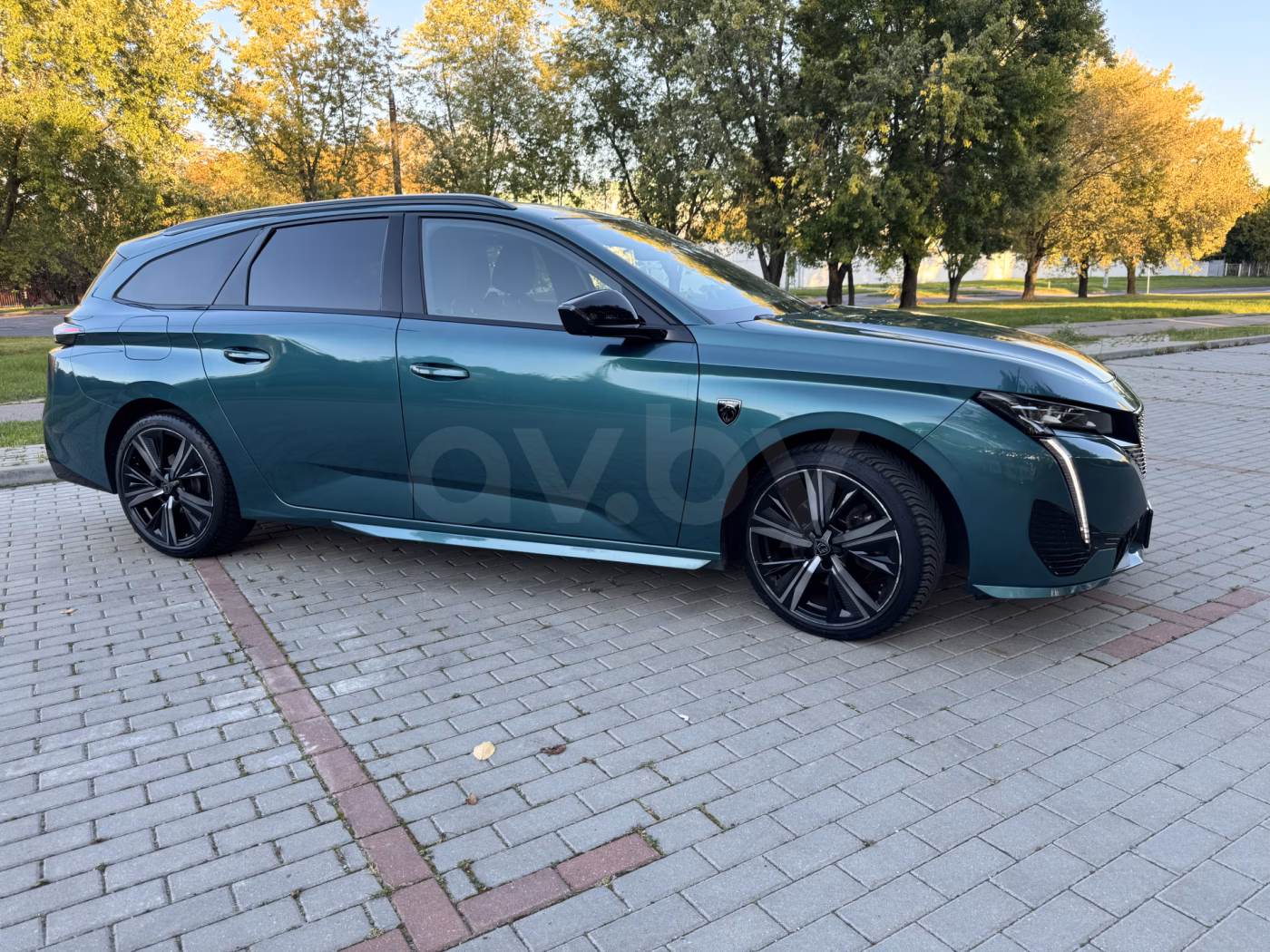 Peugeot 308 фото 2