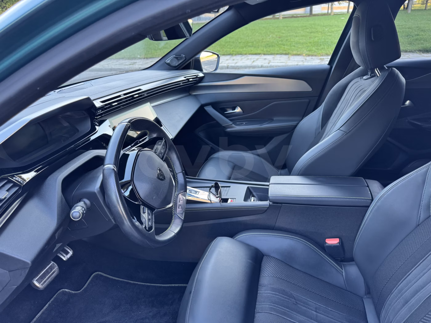 Peugeot 308 фото 17