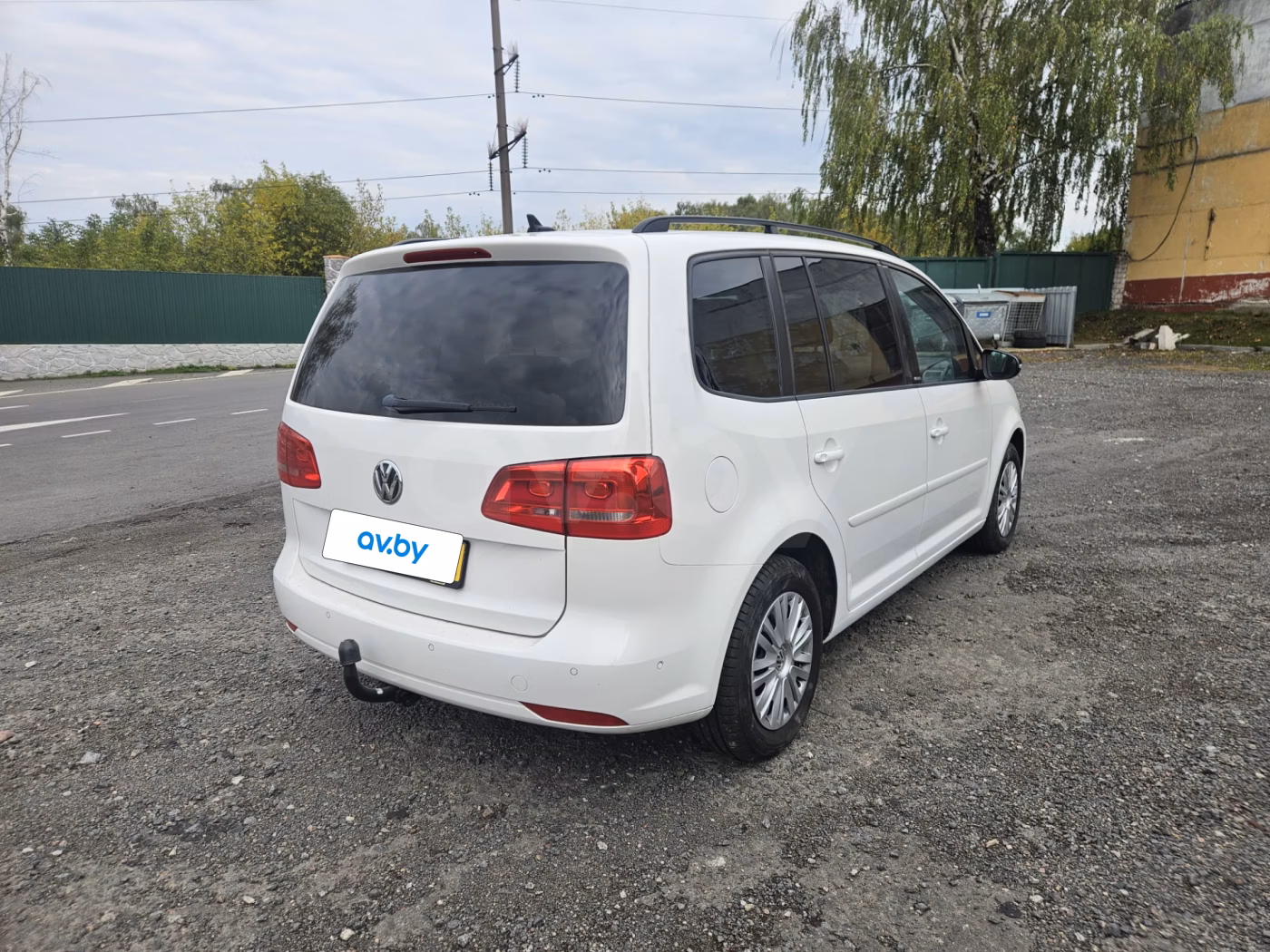 Volkswagen Touran фото 11