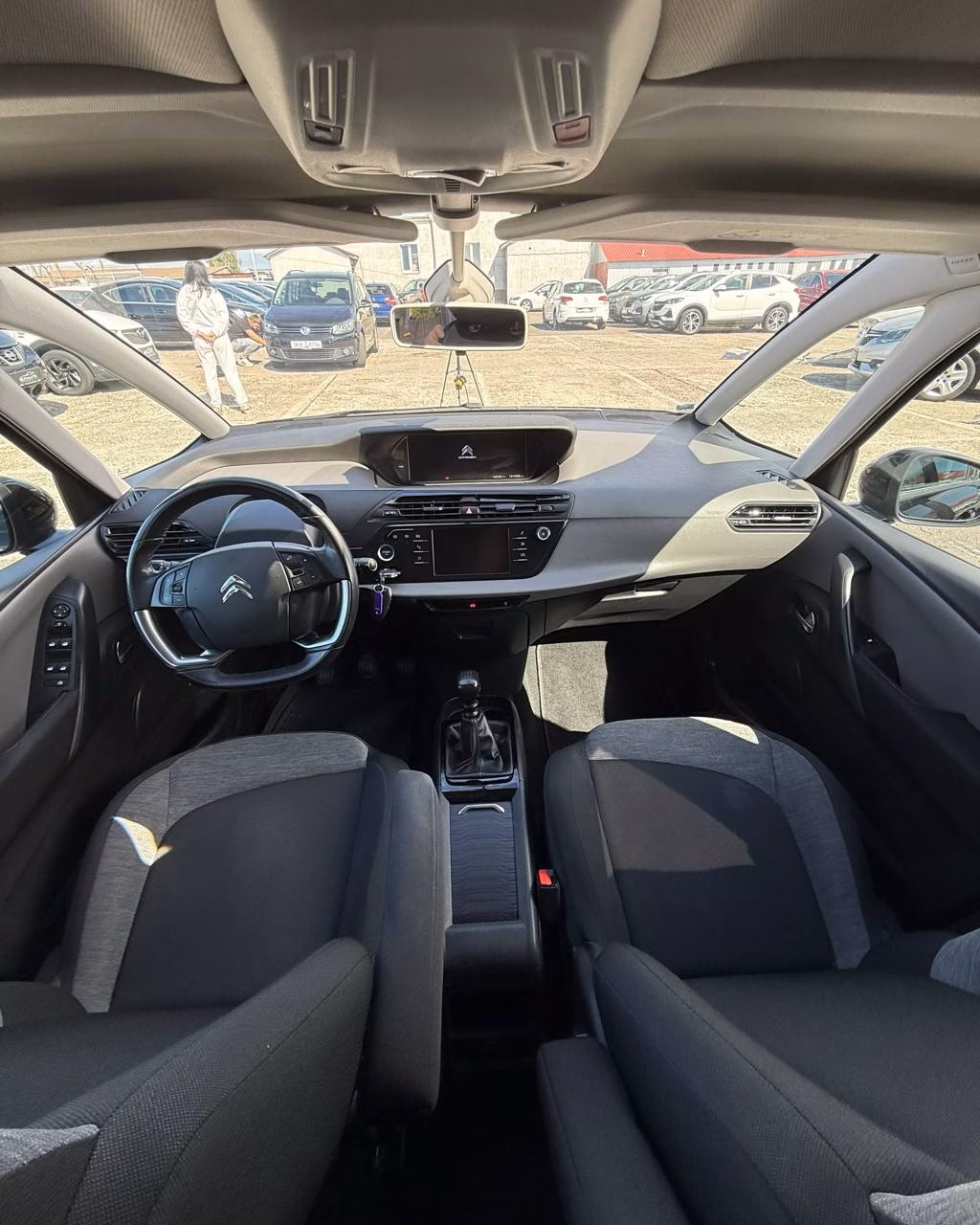 Citroen C4 Grand Spacetourer фото 9