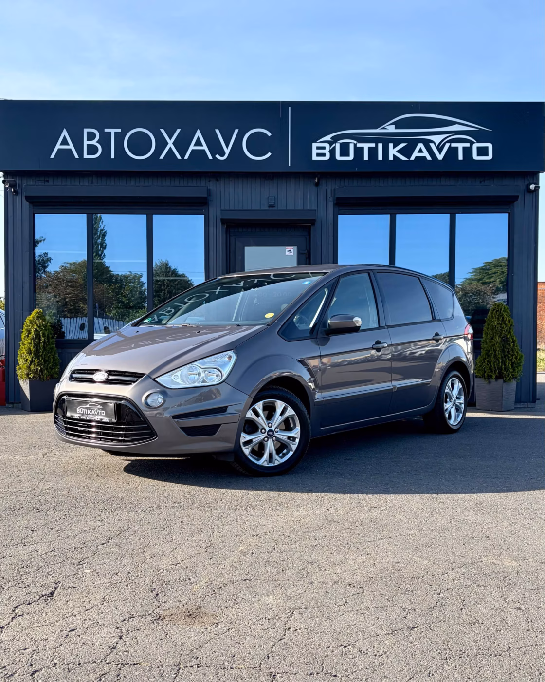 Ford S-MAX фото 3