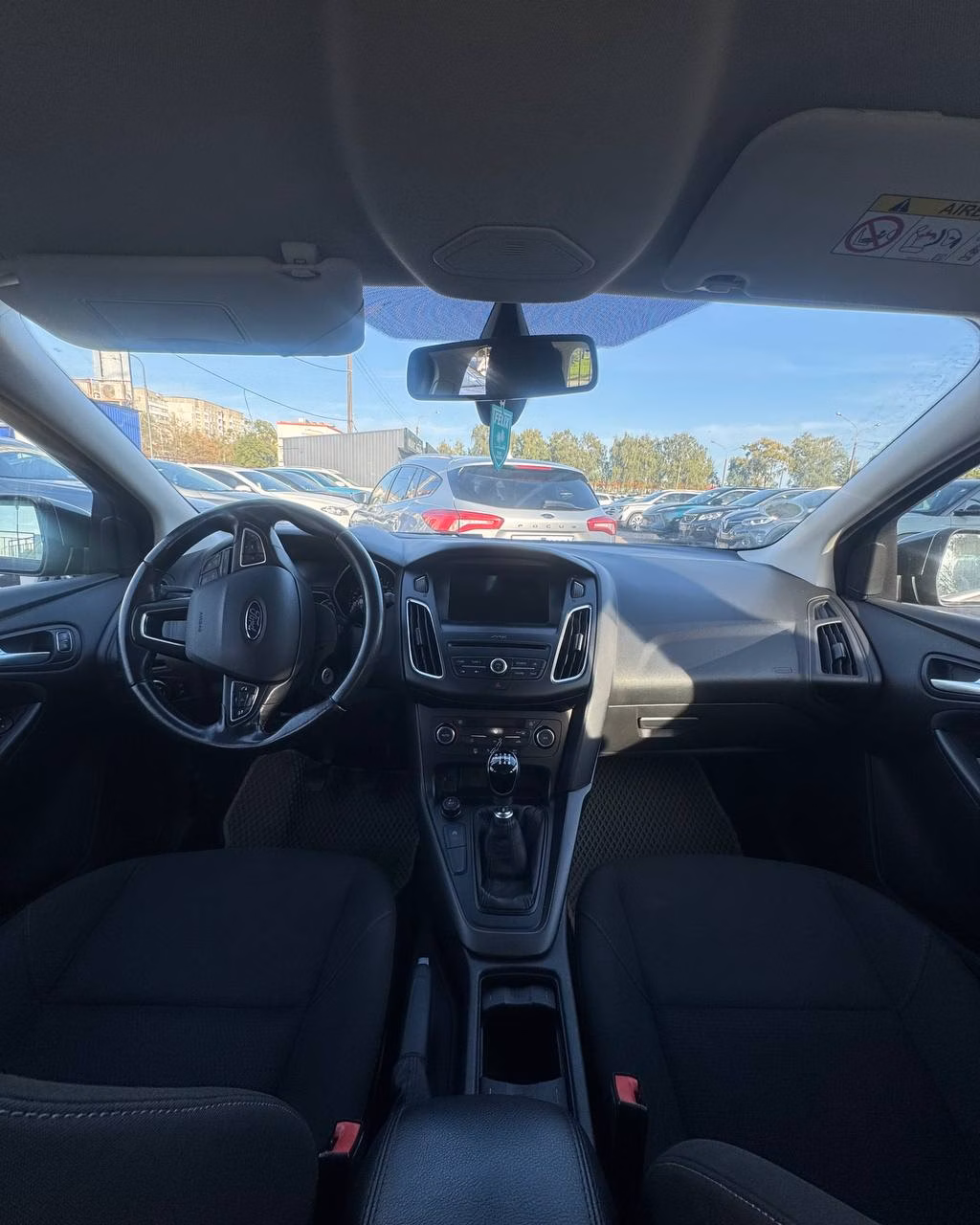 Ford Focus фото 9