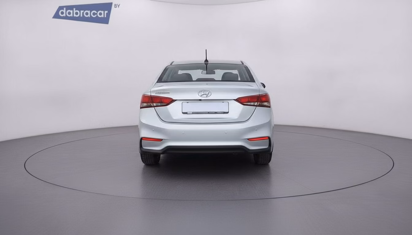Hyundai Solaris фото 6