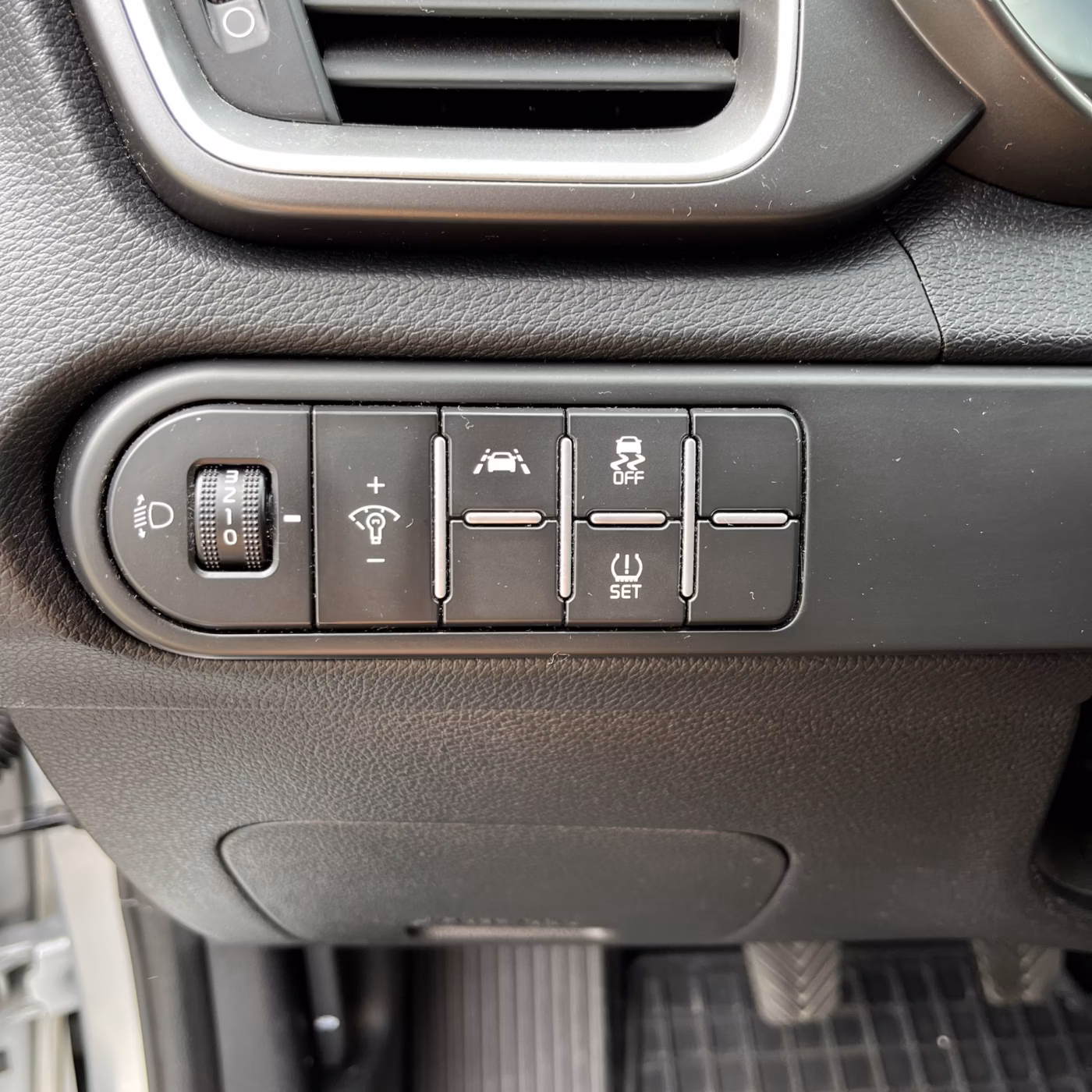 Kia Cee'd фото 10