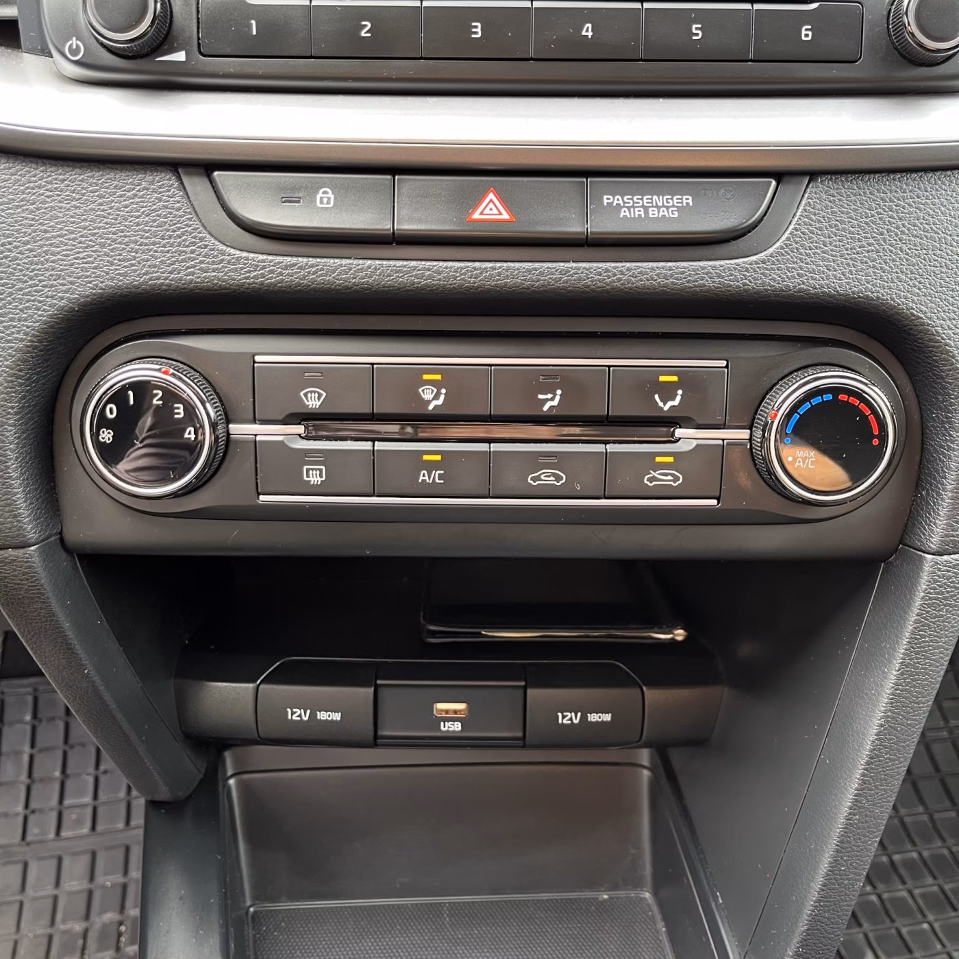 Kia Cee'd фото 15