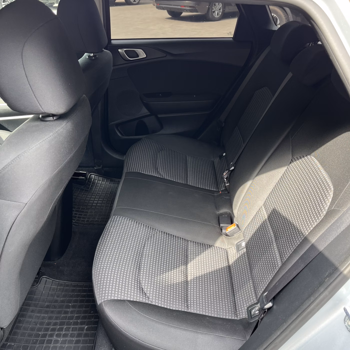 Kia Cee'd фото 17