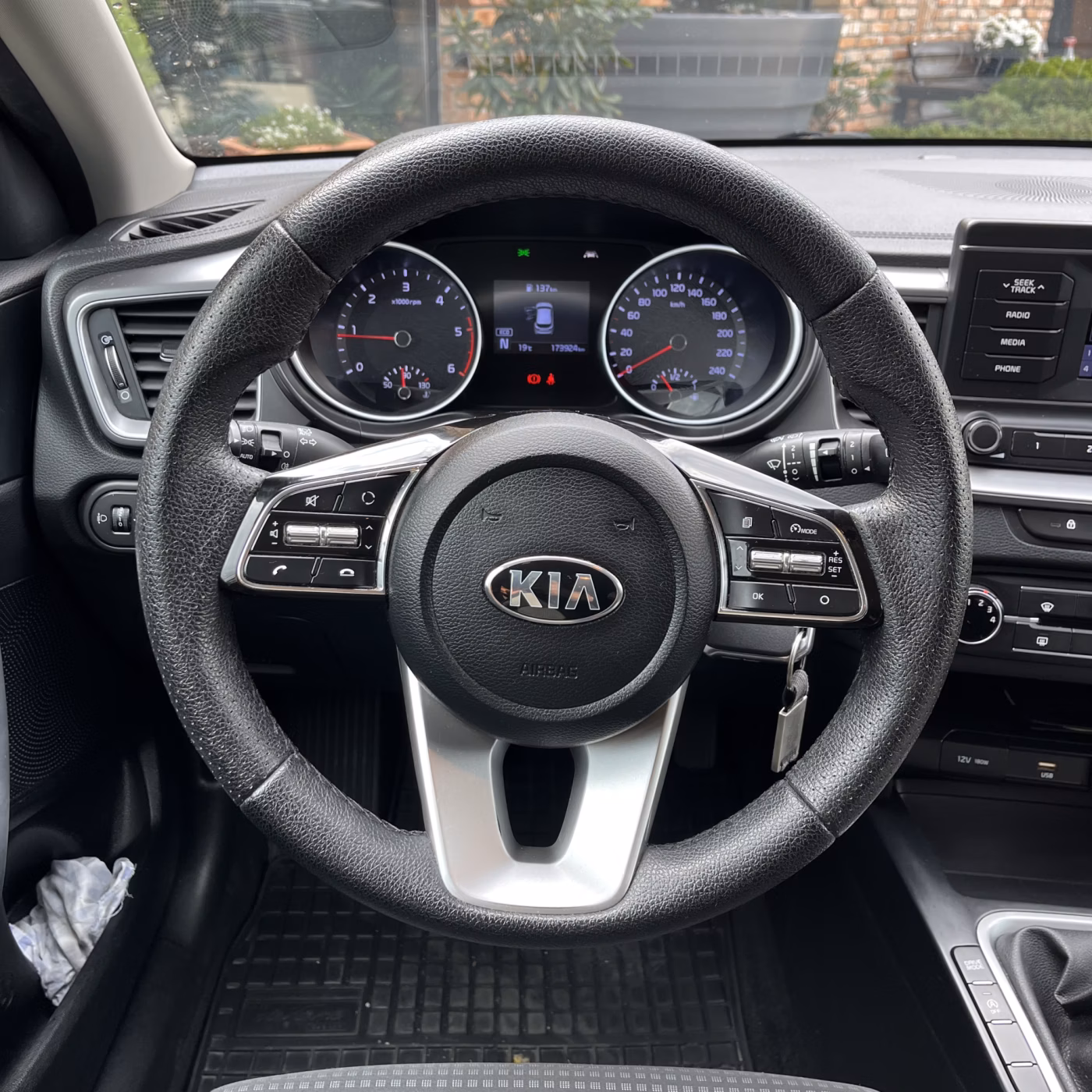 Kia Cee'd фото 20