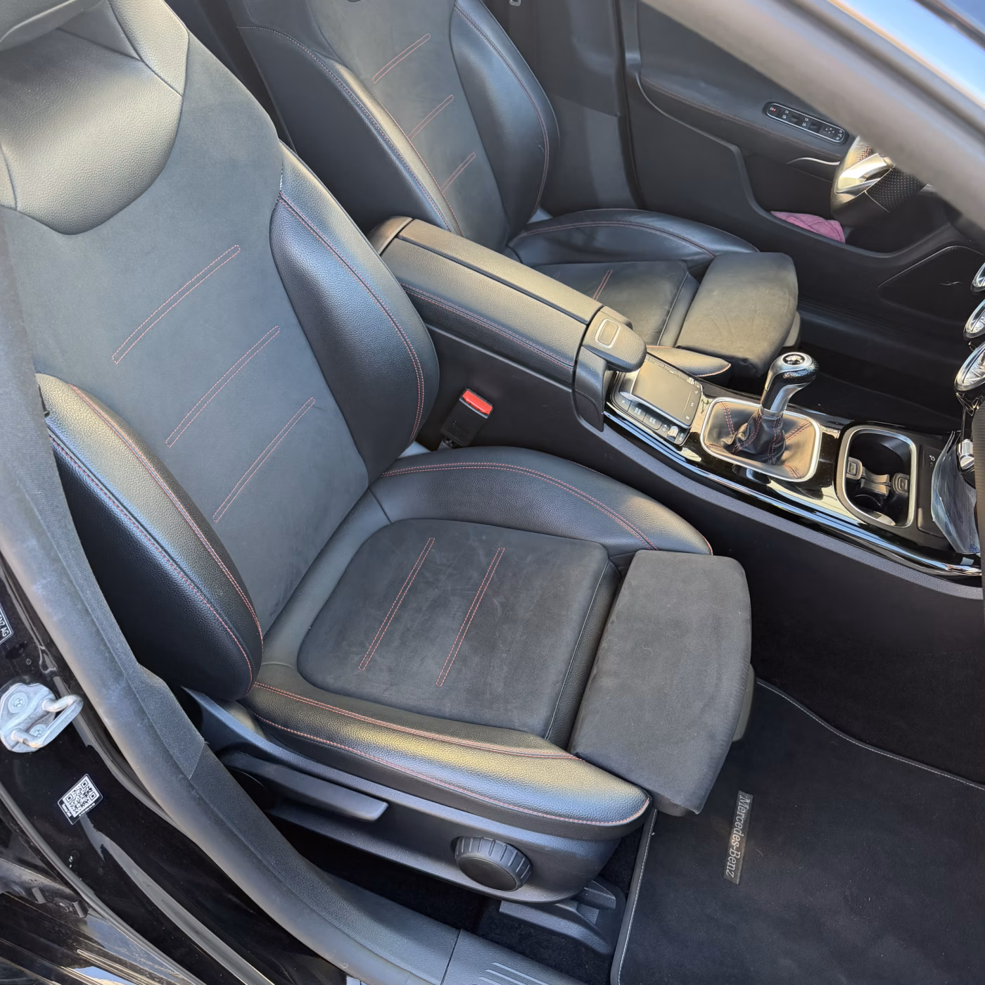 Mercedes-Benz CLA фото 20