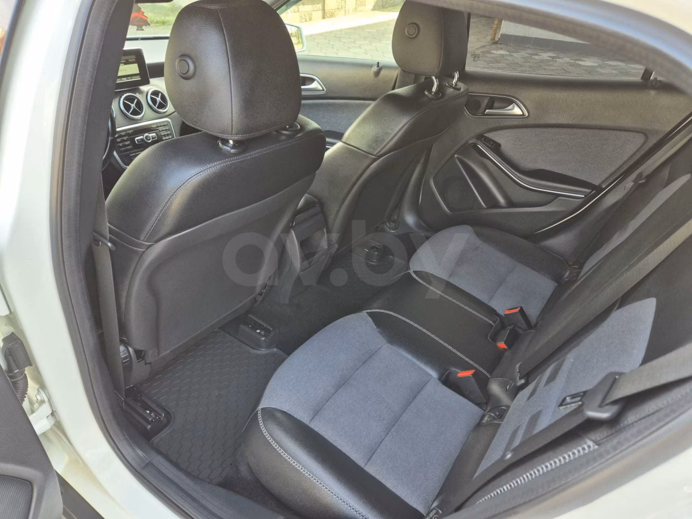 Mercedes-Benz GLA фото 15