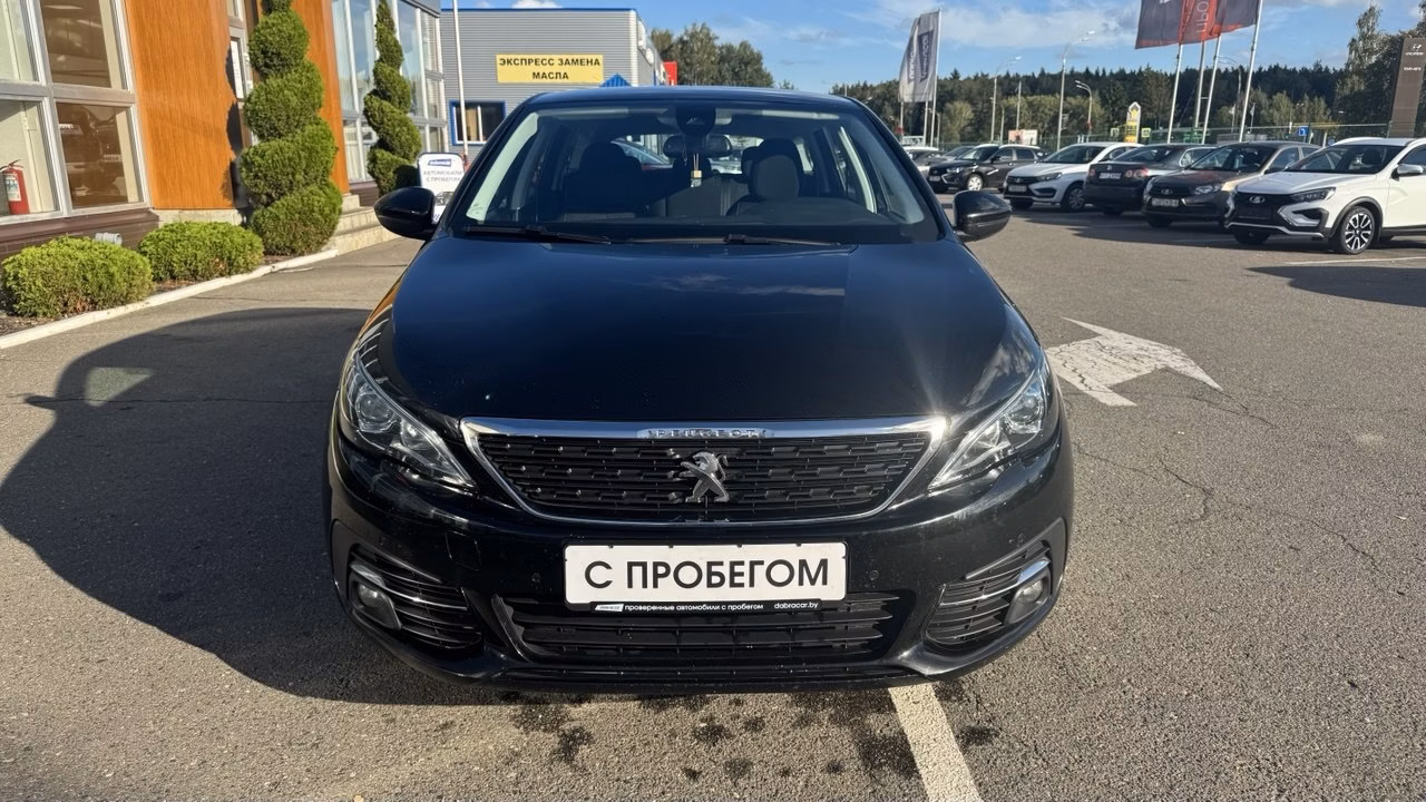 Peugeot 308 фото 2