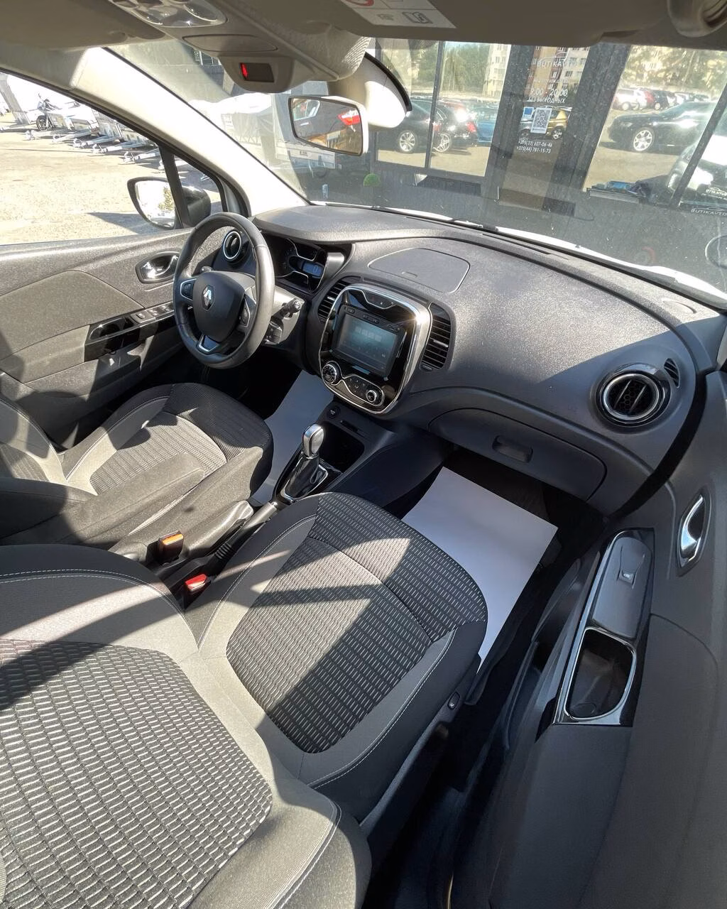 Renault Kaptur фото 10