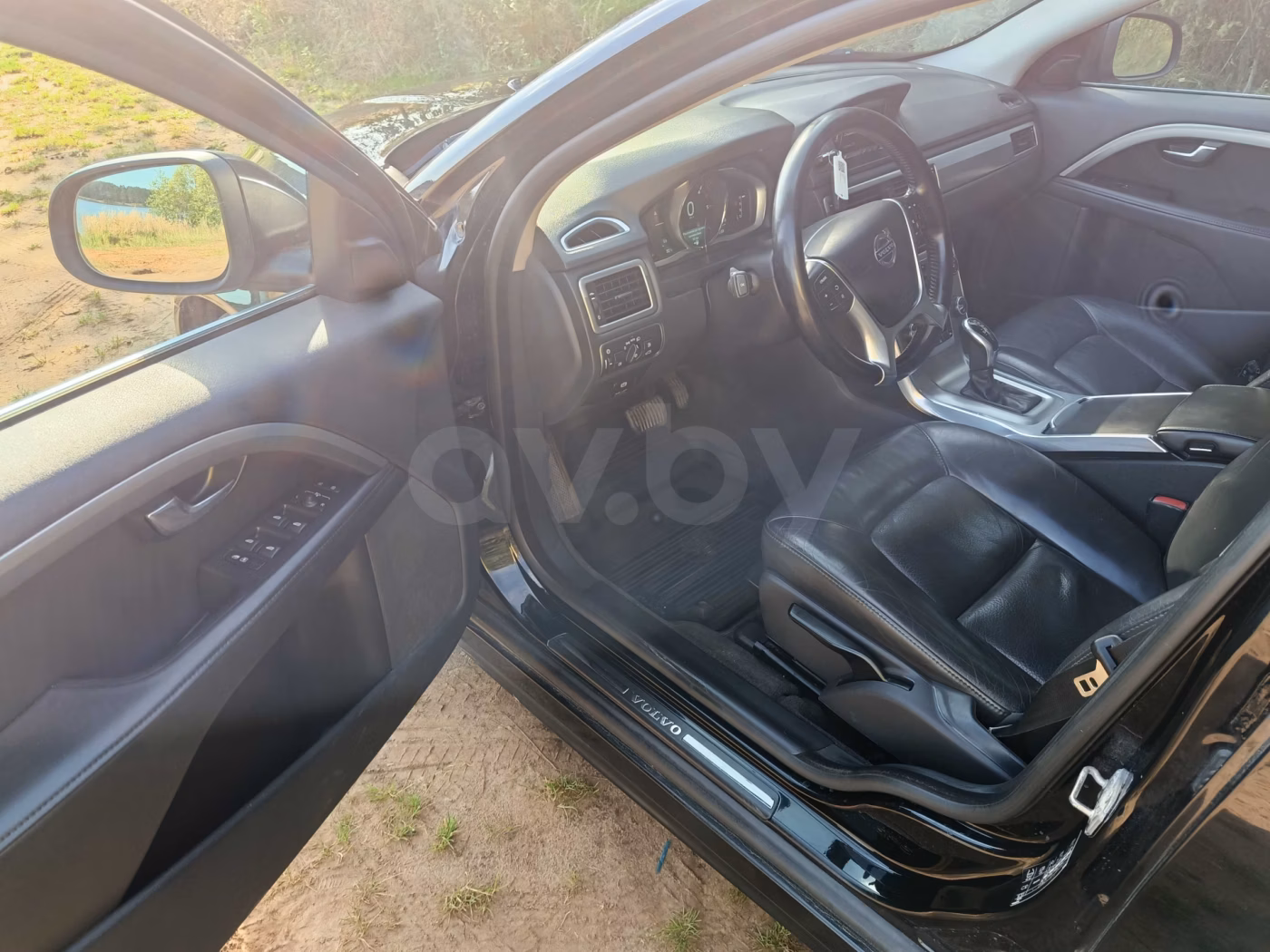 Volvo V70 фото 10