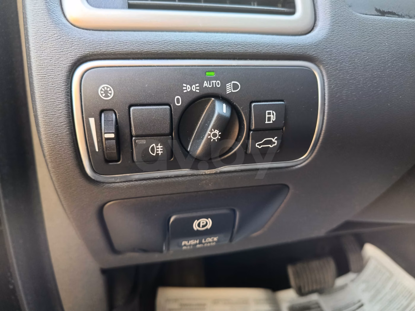 Volvo V70 фото 15
