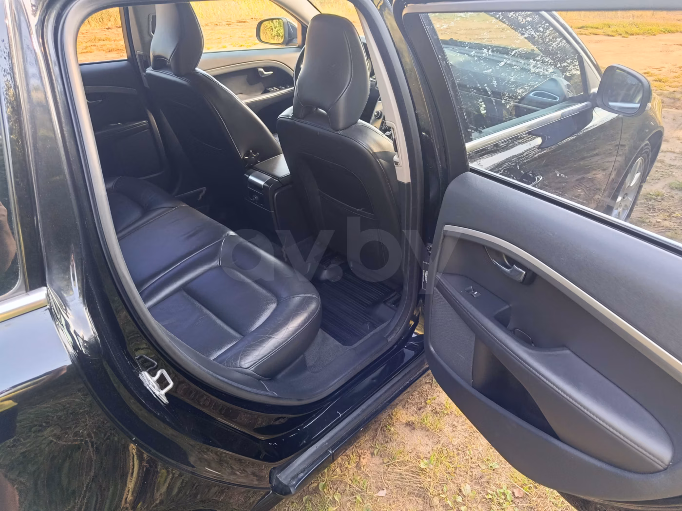 Volvo V70 фото 18