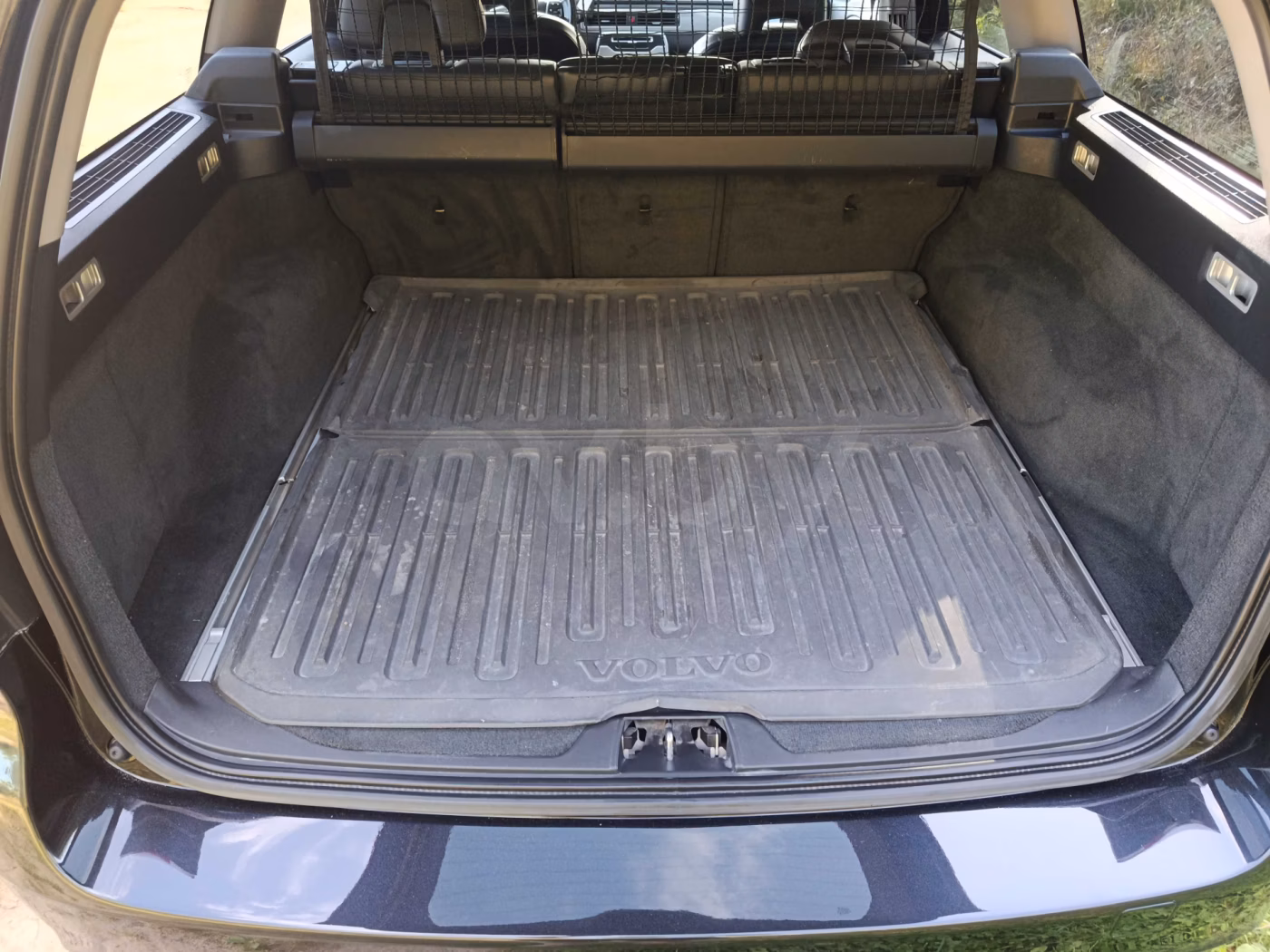 Volvo V70 фото 19