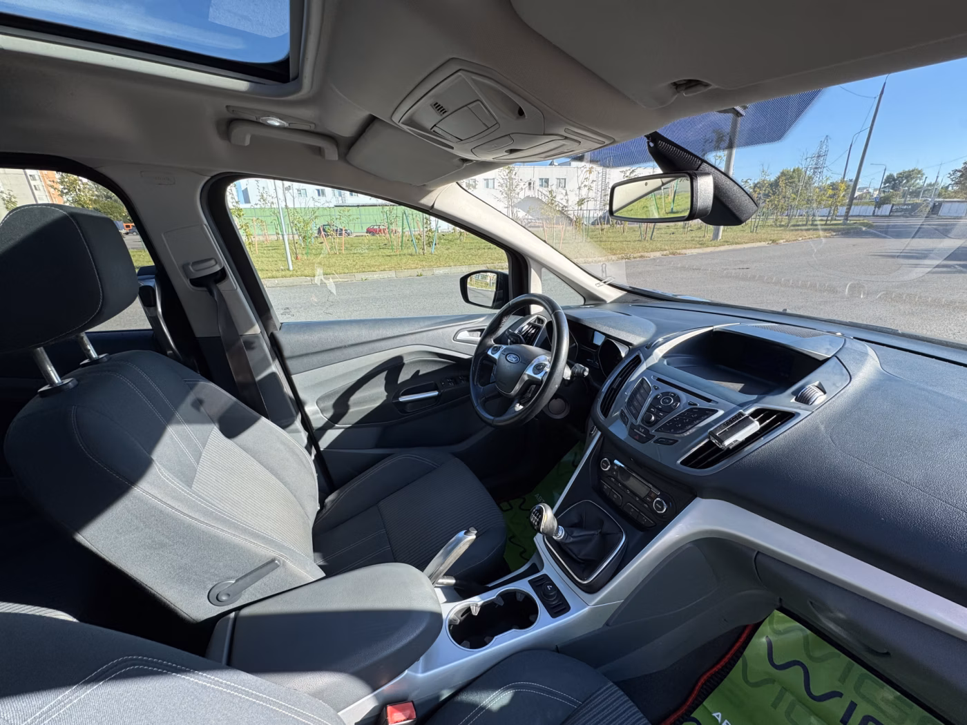Ford Grand C-Max фото 16
