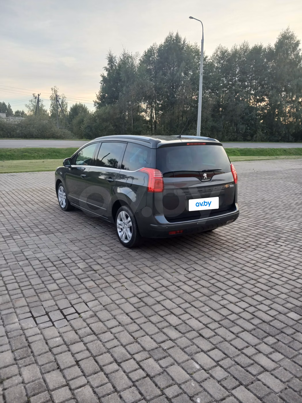 Peugeot 5008 фото 4