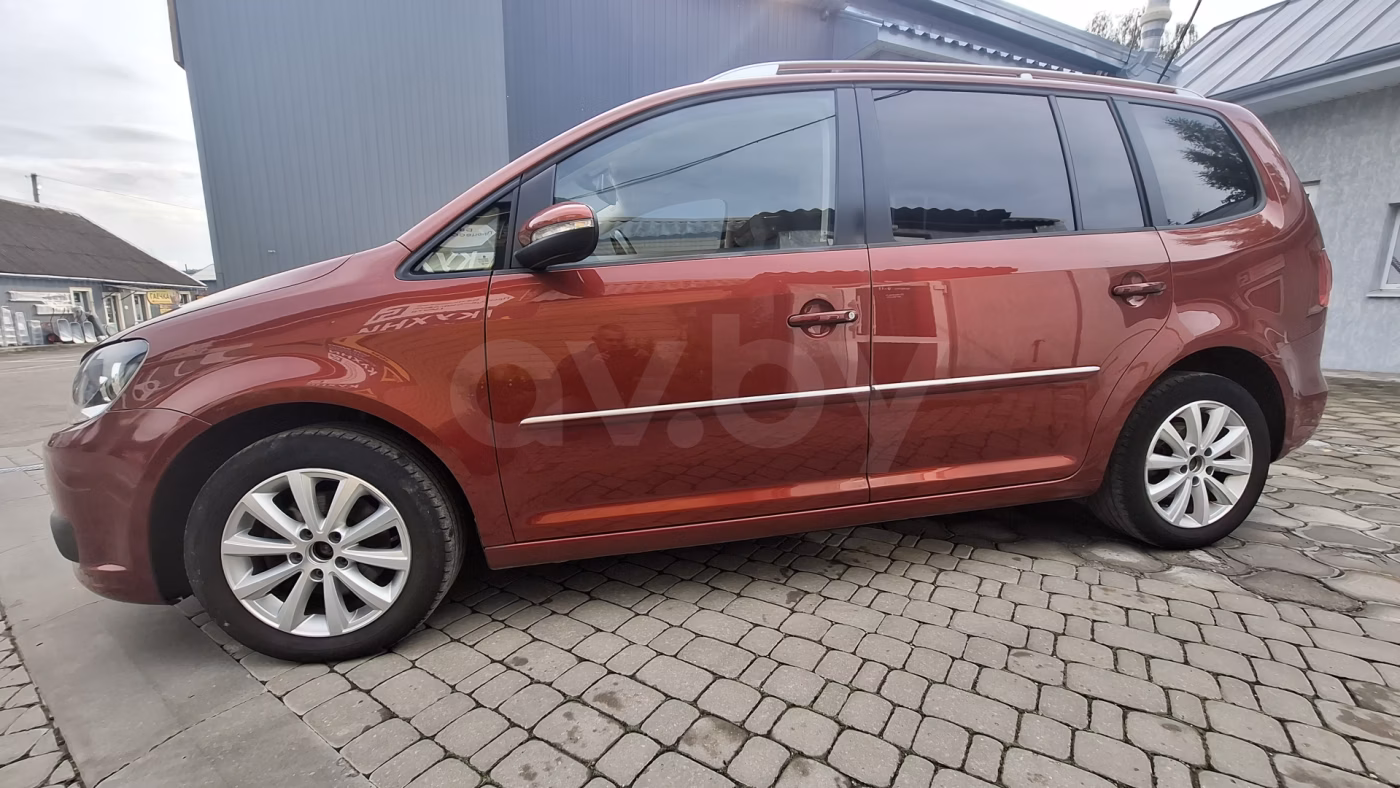 Volkswagen Touran фото 4