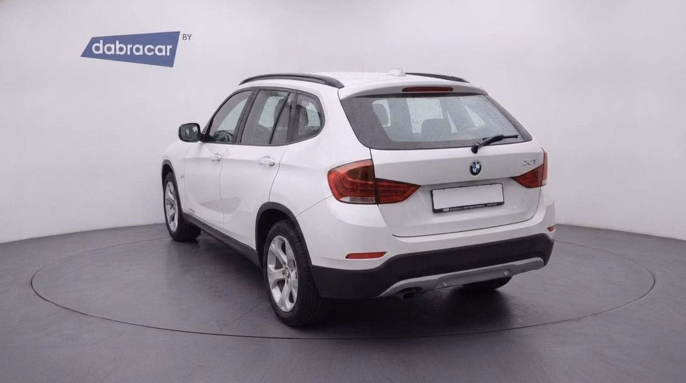 BMW X1 фото 7