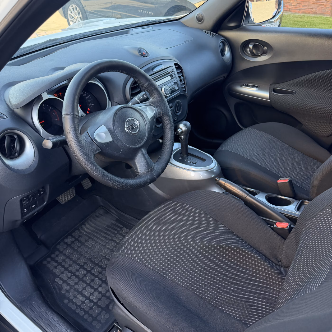 Nissan Juke фото 10