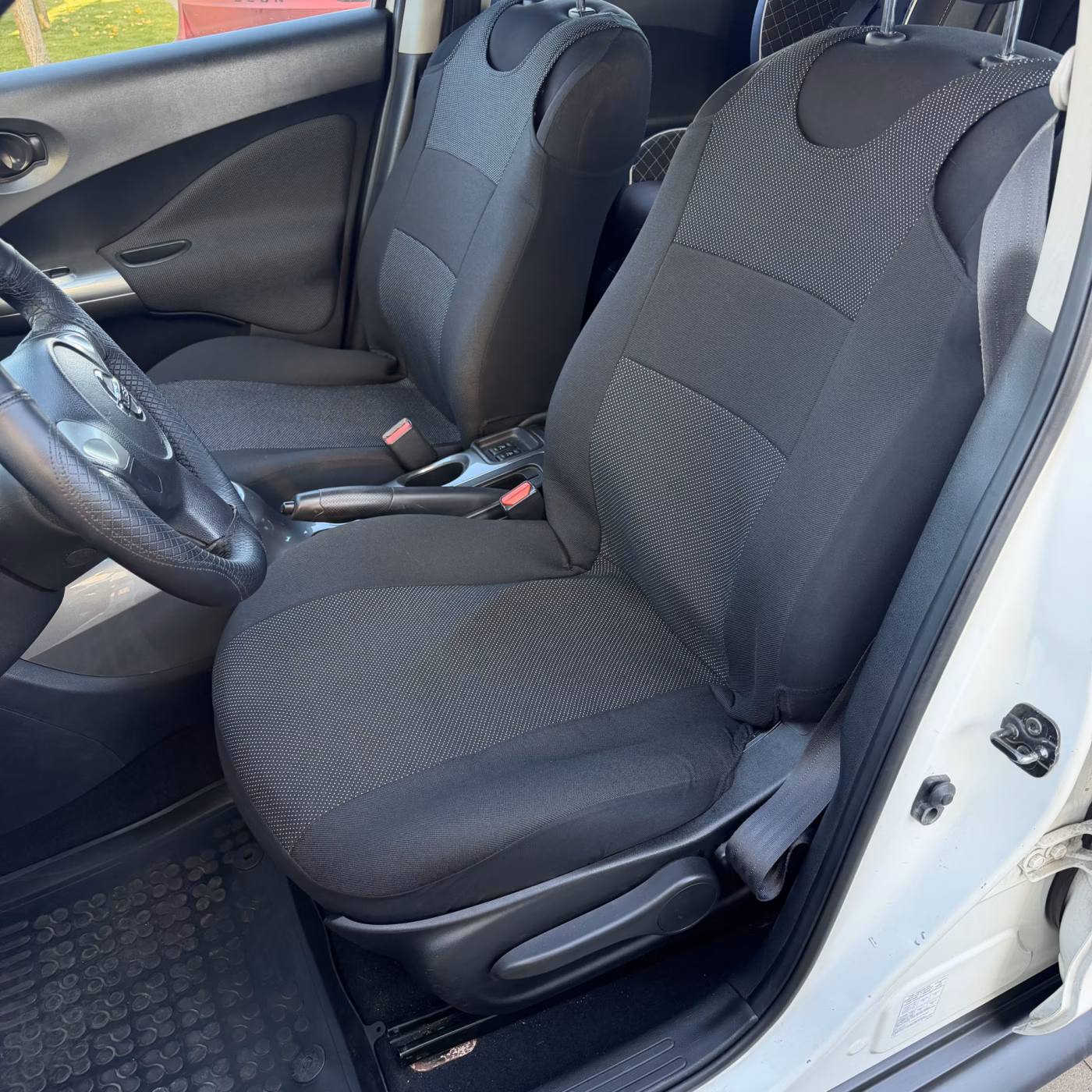 Nissan Juke фото 11