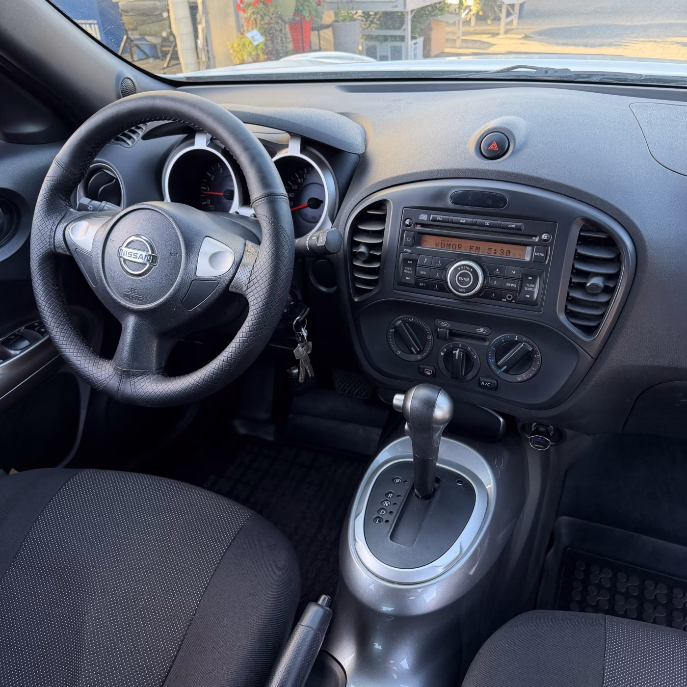 Nissan Juke фото 19