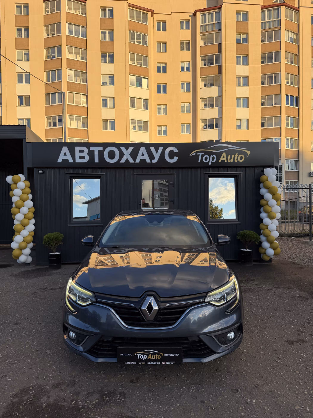 Renault Megane фото 2