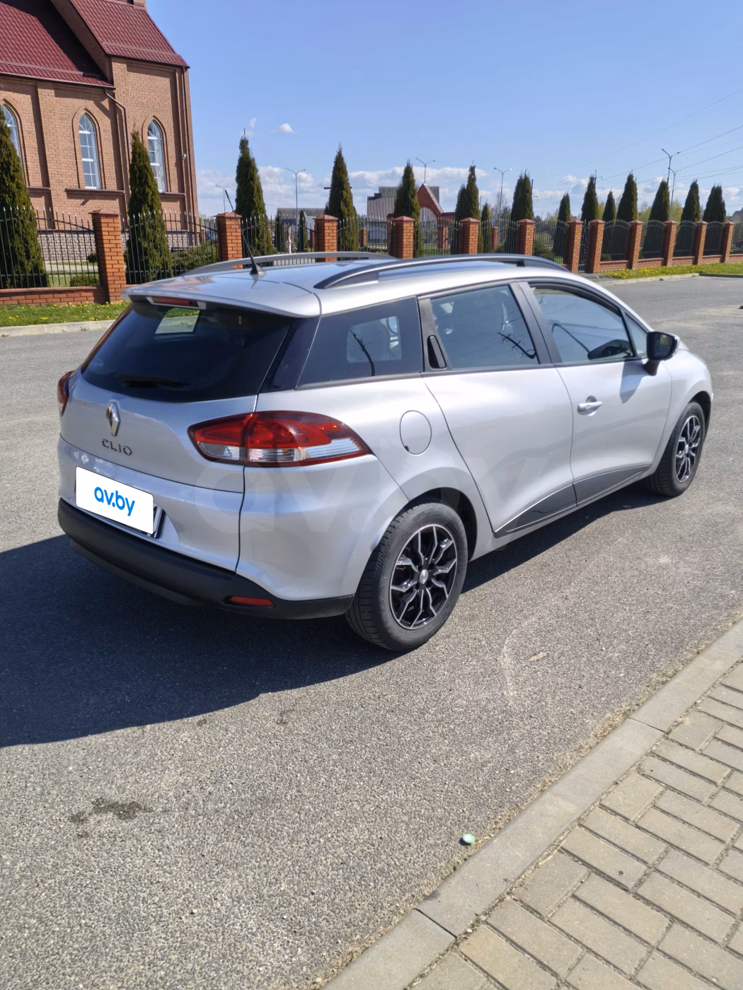 Renault Clio фото 5