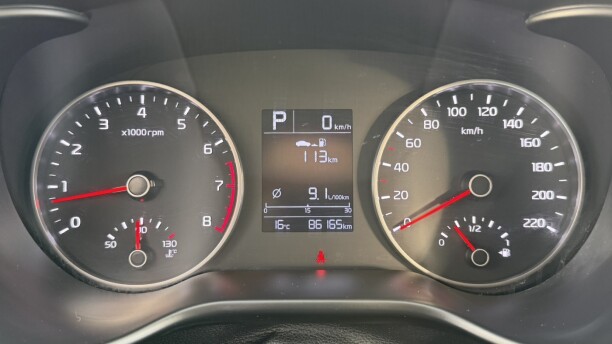 Kia Rio X (X-Line) фото 10