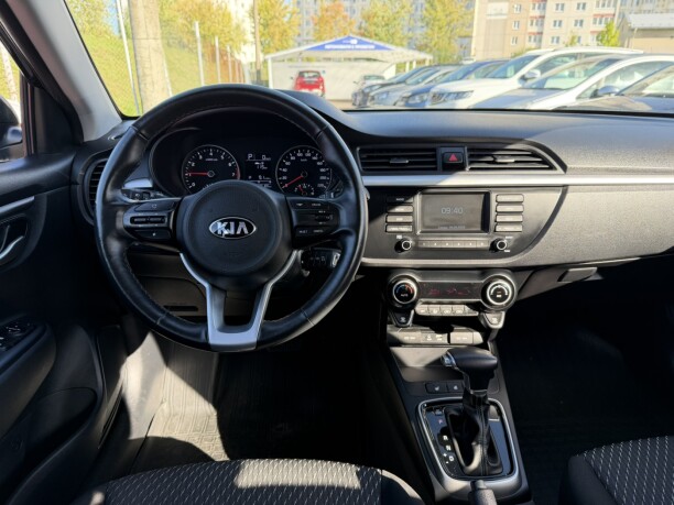 Kia Rio X (X-Line) фото 12