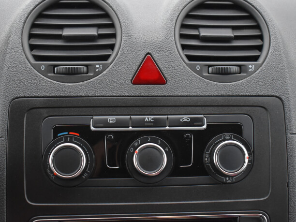 Volkswagen Caddy фото 11